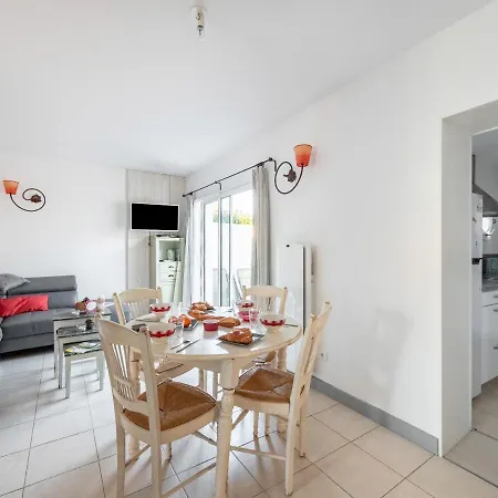Charmante Maison Avec Piscine Partagee 別荘 Le Bois-Plage-en-Ré
