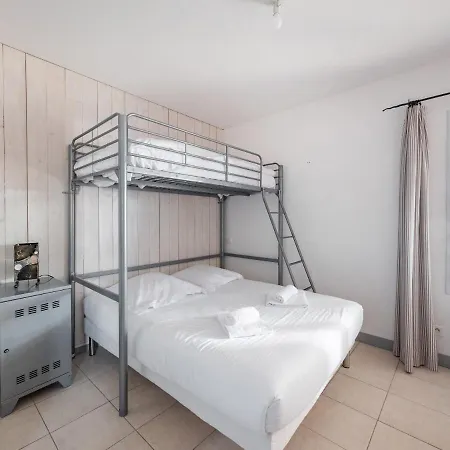 Charmante Maison Avec Piscine Partagee 別荘 *